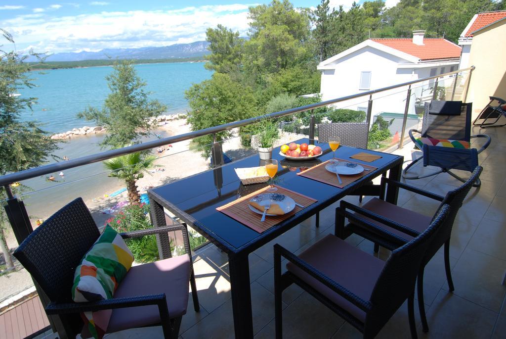 Soline Bay Seashore * Soline (Krk)