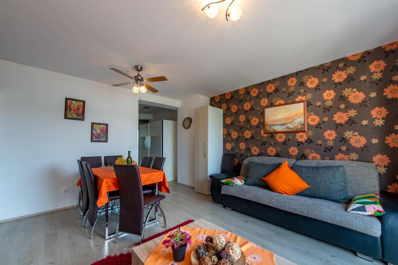 Bay Seashore Apartment *