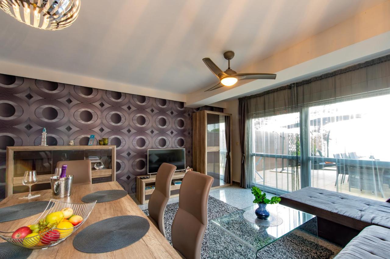 Bay Seashore Apartment *